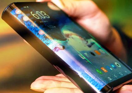سامسونغ توضح حقيقة مبيعات هاتفها القابل للطي