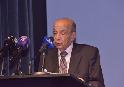 الرئيس ينعى المناضل الوطني الدكتور صلاح الدين الدباغ