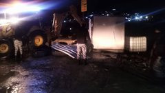 الخليل: الضابطة والاستخبارات يغلقان نقطة بيع سولار غير قانوني