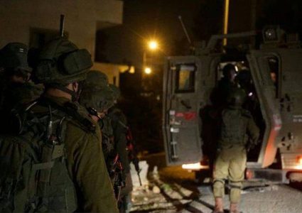 قوات الاحتلال تعتقل 4 شبان من جنين