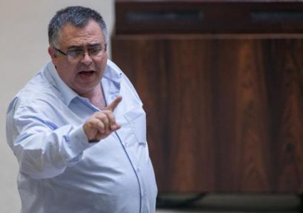 بيتان يتنازل عن تعيينه وزيراً في حكومة نتنياهو