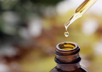 تعرفوا على أهم أنواع الزيوت الطبيعية التي تخلصكم من الوزن الزائد