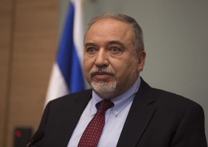 ليبرمان: سأرفض أي صفقة يتم فيها تبييض سجون أسرى حماس