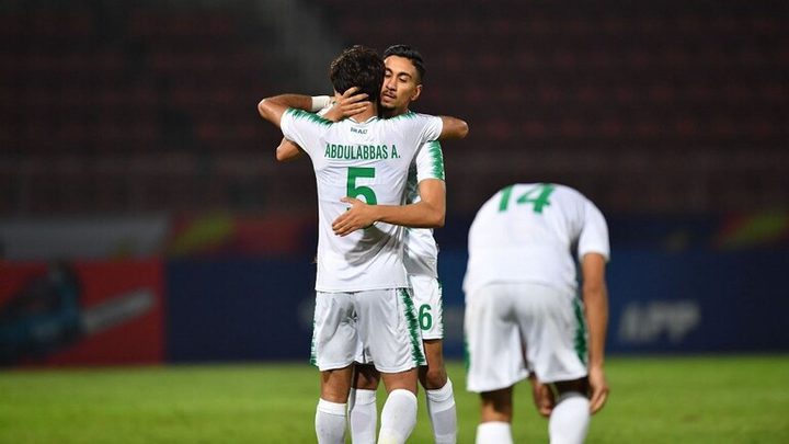العراق ينجو بالتعادل (2-2) من الهزيمة أمام البحرين