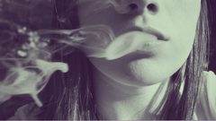 العلاقة بين التدخين والاكتئاب