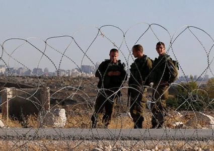 الاحتلال يعتقل شابا اجتاز السياج شمال القطاع