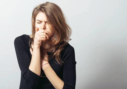 طرق طبيعية للتخلص من السعال المستمر في الشتاء