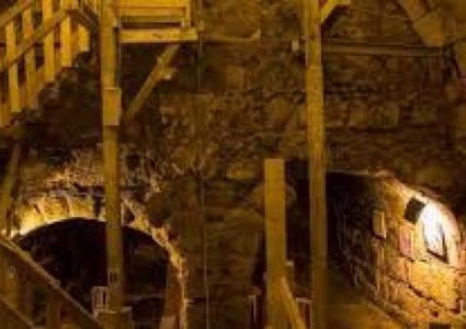 الخارجية تطالب بلجنة تقصي حقائق في حفريات الاحتلال أسفل الأقصى