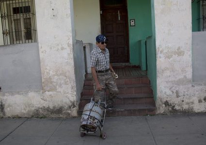 ترامب يضع سكان كوبا في مشكلة عويصة.. والحكومة الكوبية تحذر !