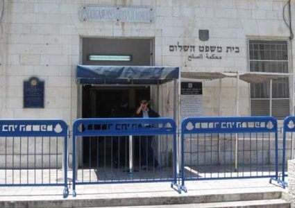 محكمة الاحتلال تمدد حكم الاعتقال لأسير من الخليل