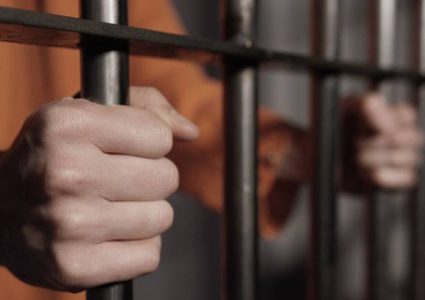 الاحتلال يرفع حُكم أسير من 35 عاما إلى السّجن المؤبد