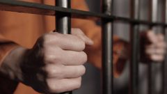 الاحتلال يرفع حُكم أسير من 35 عاما إلى السّجن المؤبد