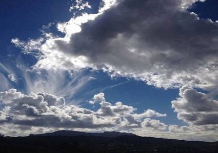 الطقس: أجواء شديدة البرودة وأمطار متفرقة مساءً