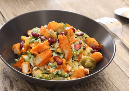 السلطة المكسيكية بالدجاج والهالابينو