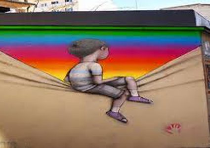 الفنان راني الشرباني من مدينة الخليل يبدع في الرسم على الجداريات