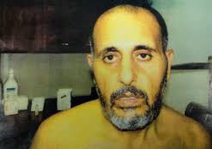 زوجة الأسير حناتشة تكشف ما تعرضه له زوجها في سجون الاحتلال