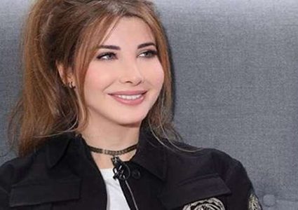 نانسي عجرم تنشر صورة مع ابنتيها