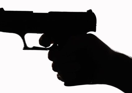 مسلحون يقتحمون مدرسة ويفتحون النار على الطلبة