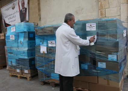 الكيلة: شحنة من أدوية السرطان والدم والثلاسيميا في طريقها إلى غزة