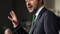 زعيم إيطالي متشدد يعد بنقل سفارة بلاده إلى القدس