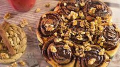 سينابون بالقرفة والجوز