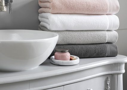 تحذير.. تبادل مناشف الاستحمام يمكن أن يصيبك بأمراض قاتلة