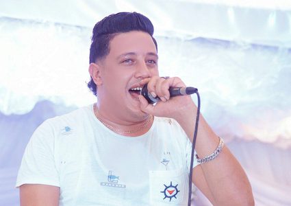 أحمد رمضان يؤكد ان حمو بيكا لا يصلح للغناء