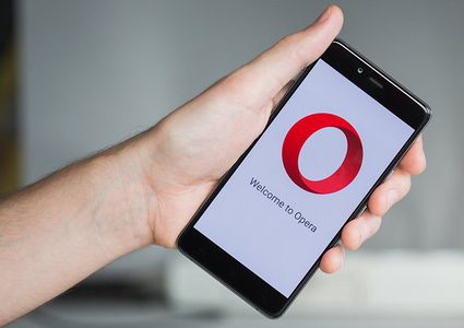 متصفح شهير يشكل خطورة على اموالك!!