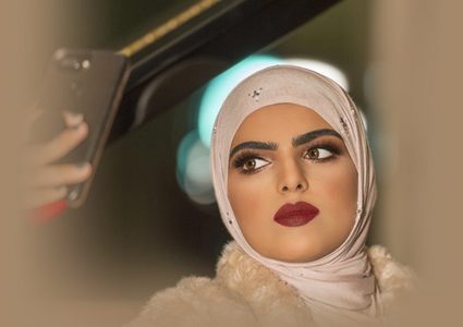 خبيرة التجميل سارة الودعاني تكشف وجه ابنها