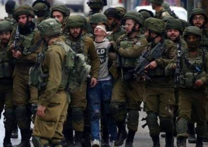 الاحتلال يتجه نحو إصدار قرار يمنع وجود ممثلين للأطفال الأسرى