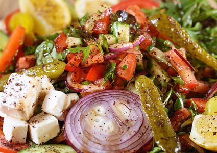 بعض أنواع السلطة تفسد حميتك الغذائية