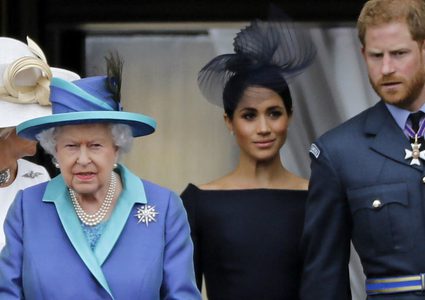 قصر باكينغهام الملكي يحدث بلبلة بين أوساط متابعين