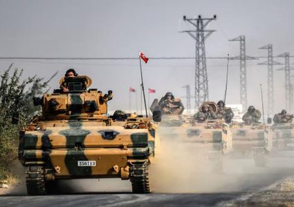 امدادات عسكرية على الحدود السورية التركية