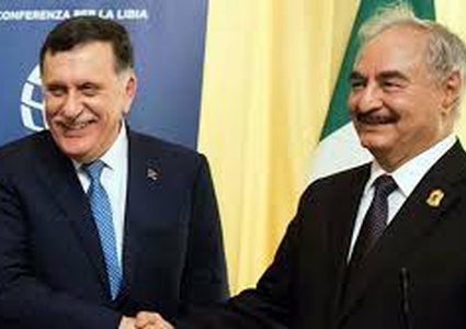 اتفاق بين السراج وحفتر لحل مشكلة النفط في ليبيا