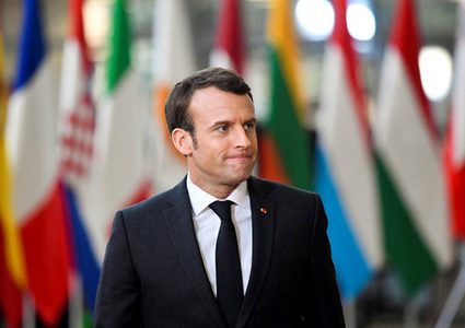 الرئيس الفرنسي: لا يمكن استخدام المحرقة لـ"تبرير" الكراهية