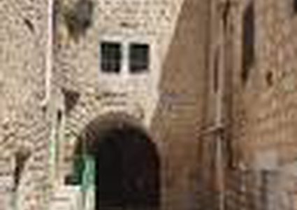 في الخليل..أكلات شعبية للمصلين يقدمها الشيف مطاوع