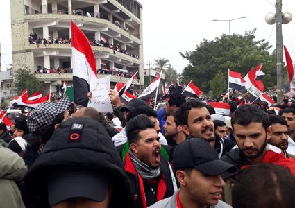 بغداد: تظاهرات  تطالب بخروج القوات الأمريكية من العراق