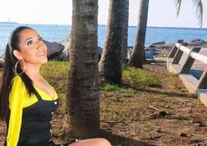 المكسيك.. فتاة تتحدى عيبها الخلقي وتقتحم عالم الجمال وعرض الأزياء