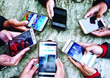 روسيا تفرض شراء الاجهزة والهواتف المعززة بالقيم "الروسية السليمة"