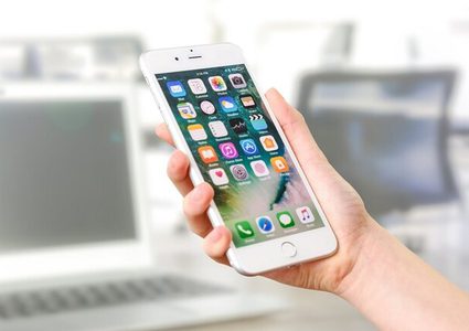 ثغرات أمنية في متصفح Safari الخاص بآيفون