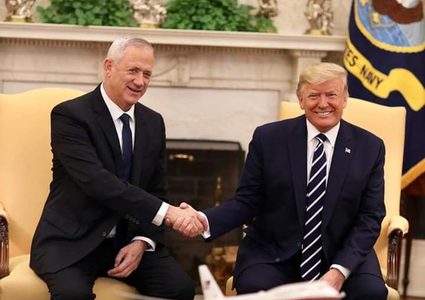 القناة 13 العبرية: غانتس طلب من ترامب تأجيل الخطة لبعد الانتخابات