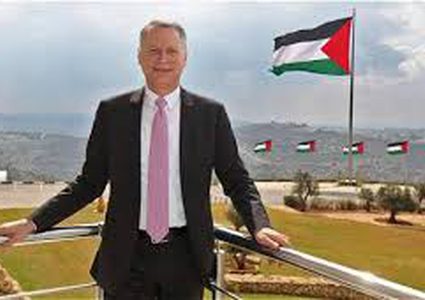 إطلاق مبادرة "عالأرض" لتعزيز قدرة المواطن على مواجهة الاستيطان