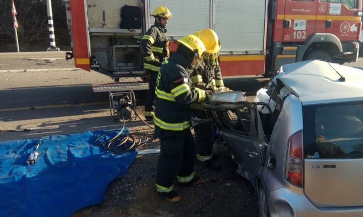 مصرع مواطنة في حادث طرق بالنقب