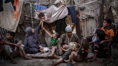الأورومتوسطي: الفقر ضرب أكثر من نصف سكان قطاع غزة