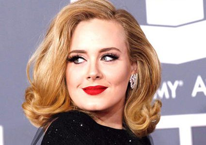 أديل يتغير شكلها بعد خسارة وزنها الزائد