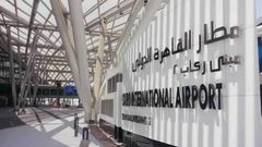 عزل 17 راكب في مطار القاهرة بسبب عدوى فيروسية
