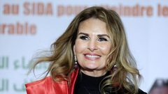 يسرا تكشف عن الحالة الصحية للفنانة نادية لطفي