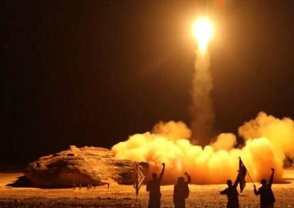 استهداف مواقع لشركة " أرامكو " ومطارين عسكرية جنوب السعودية