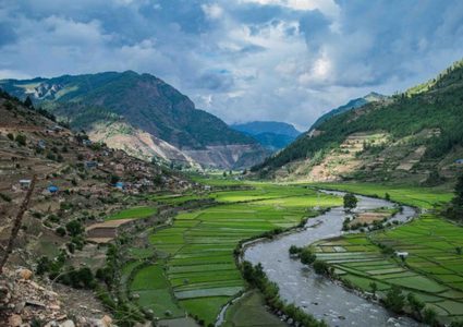 نيبال تدخل "غينيس" بـ"أعلى عرض أزياء في العالم"