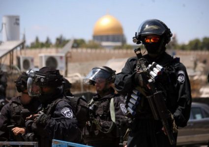 الاحتلال يقرر تعزيز قواته في الأقصى غداً الجمعة